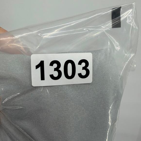 Vineyard Vines Shirt Performance Mens XL Gray Rustic Logo Outdoor Active Workout - Picture 7 of 7